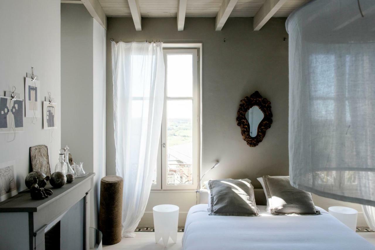 La Maison Sur La Place Penne-d'Agenais Bagian luar foto